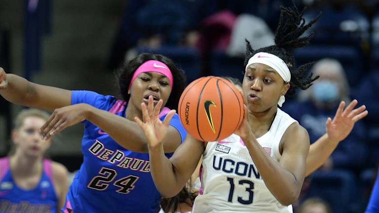WBB: DePaul Drama Departs Huskies Try To Start New Winning Streak